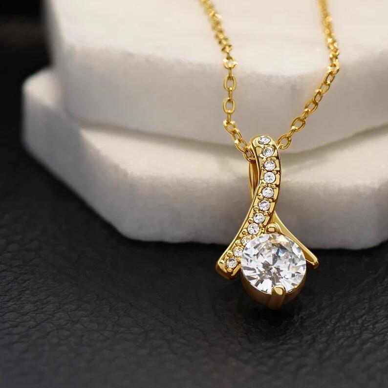 Herringbone Pendant Necklace