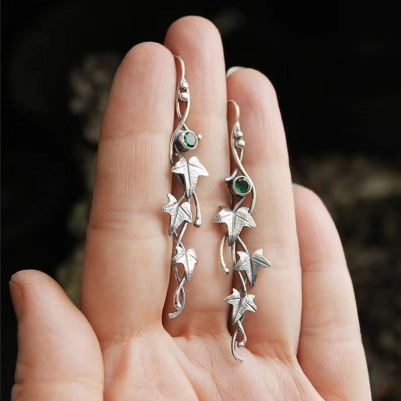 New European And American Creative Retro Leaf Earrings