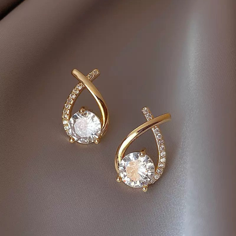 Women's Fashion Silver Pin Cross Zirconia Earrings